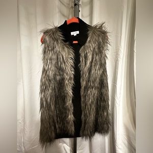 Beautiful Black Faux Fur “ Calvin Klein “ Furry Vest!!!